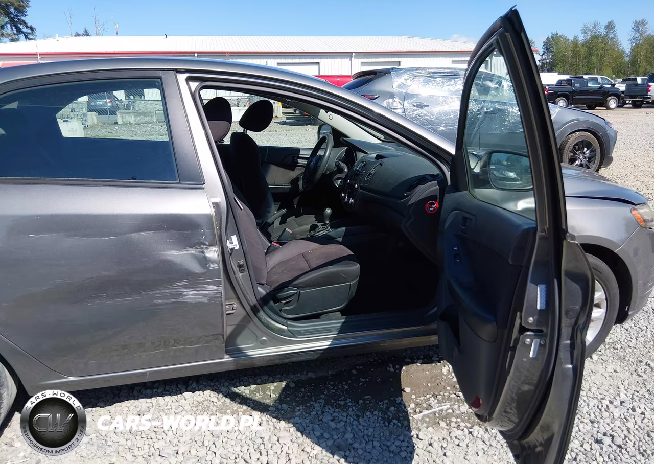 2012 Kia Forte Ex VIN:KNAFU4A26C5586875 - 5