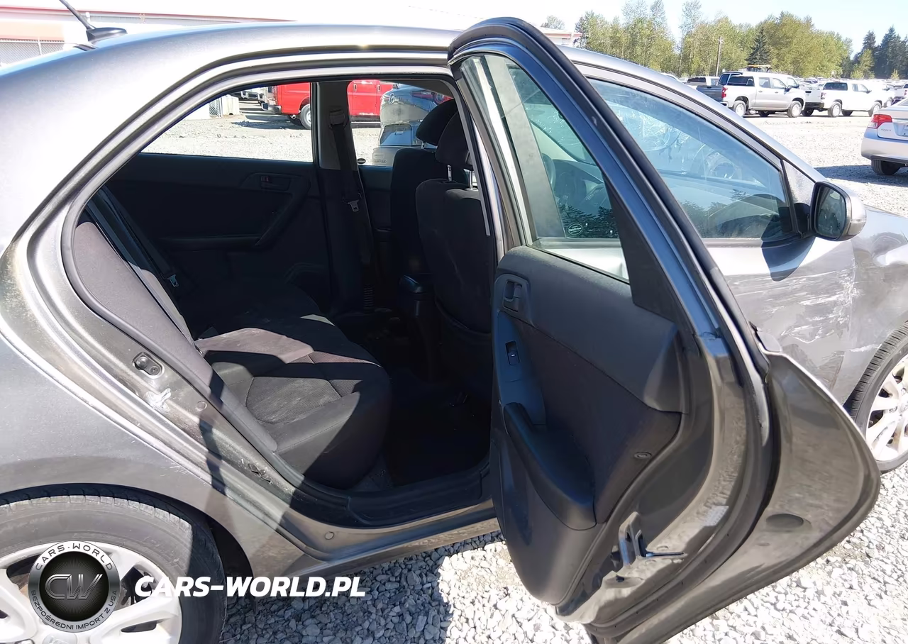 2012 Kia Forte Ex VIN:KNAFU4A26C5586875 - 8