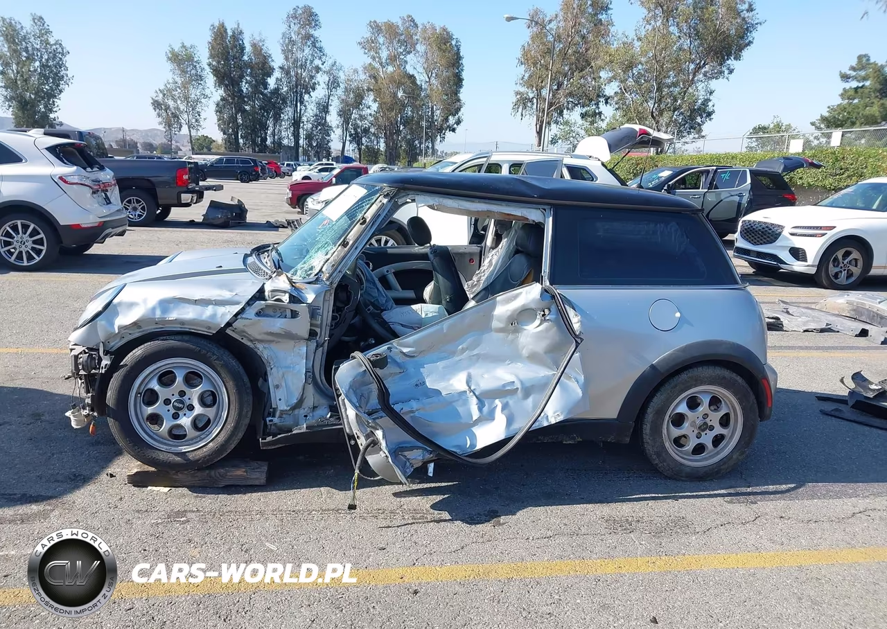2003 Mini Cooper VIN:WMWRC33443TE16764 - 14