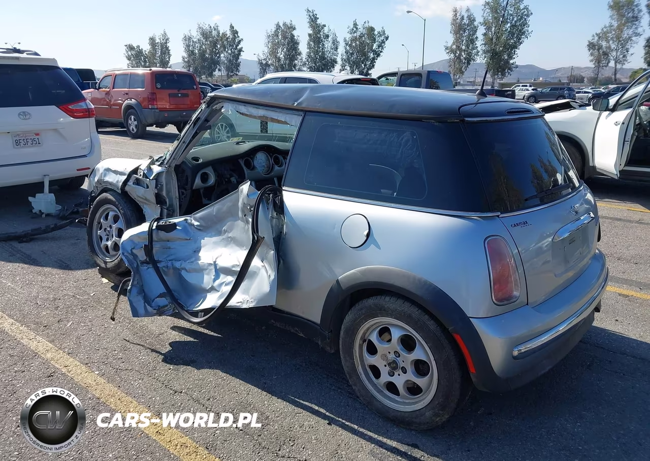 2003 Mini Cooper VIN:WMWRC33443TE16764 - 3