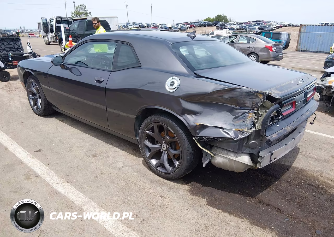 2019 Dodge Challenger Sxt VIN:2C3CDZAG0KH759302 - 3