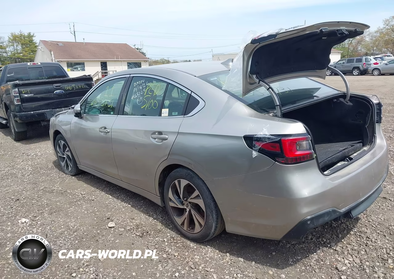 2020 Subaru Legacy Premium VIN:4S3BWAC61L3026588 - 3
