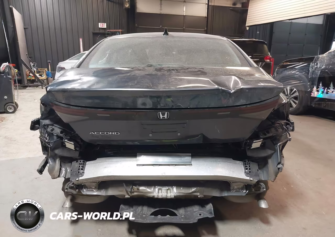 2025 Honda Accord Se VIN:1HGCY1F40SA071350 - 17