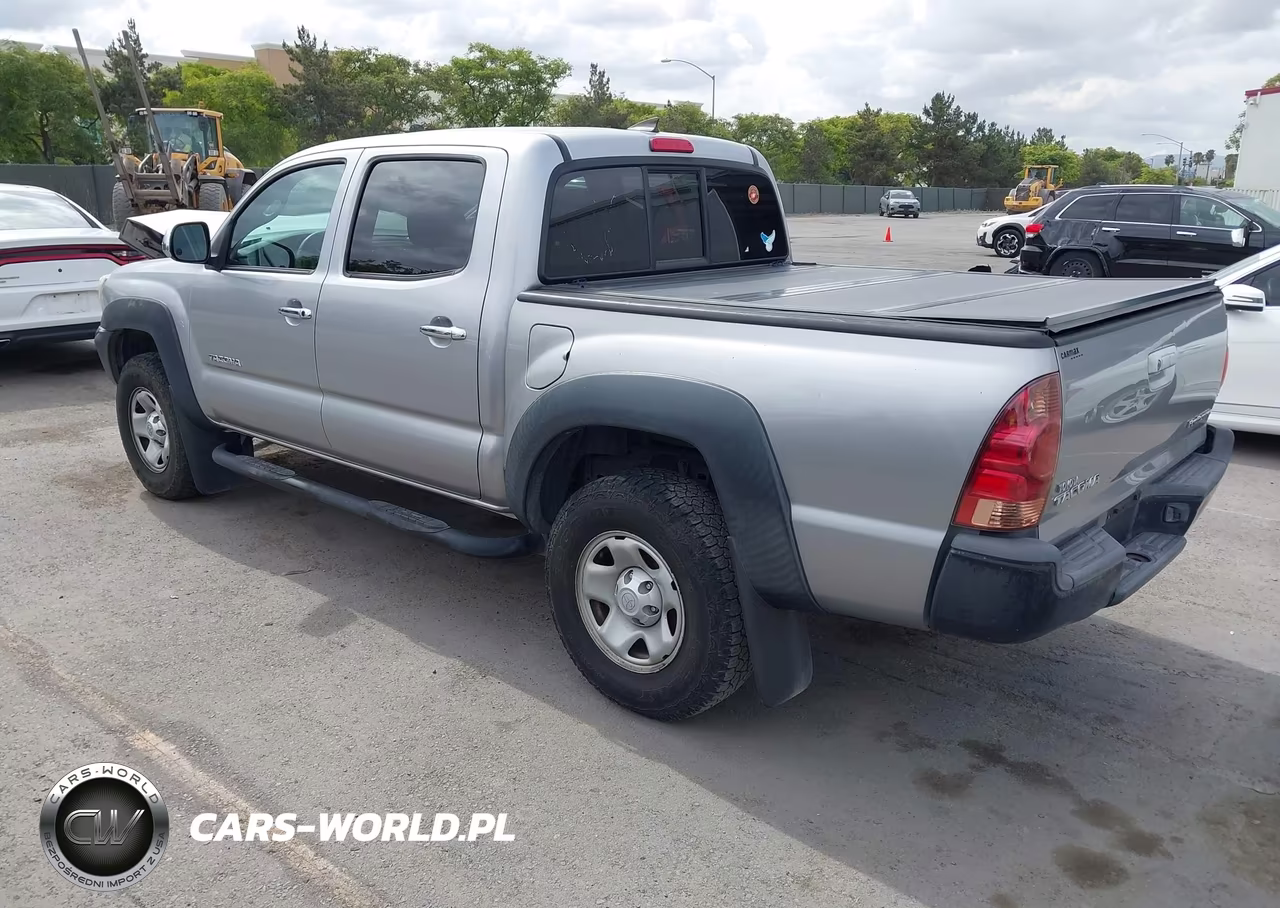 2014 Toyota Tacoma Prerunner VIN:5TFJX4GN3EX033940 - 3