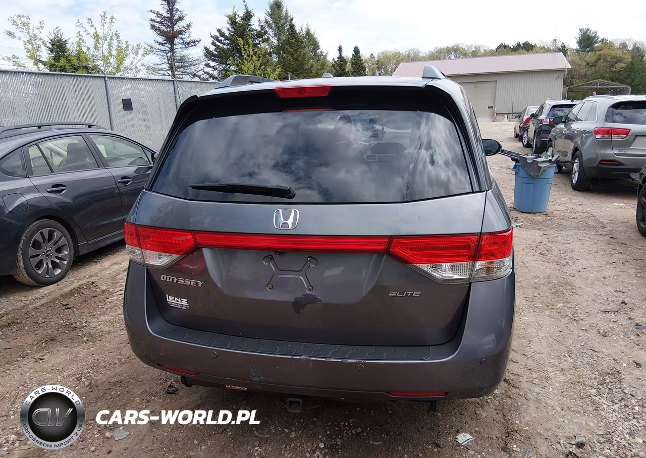 2015 Honda Odyssey Touring-Touring Elite VIN:5FNRL5H90FB072891 - 16