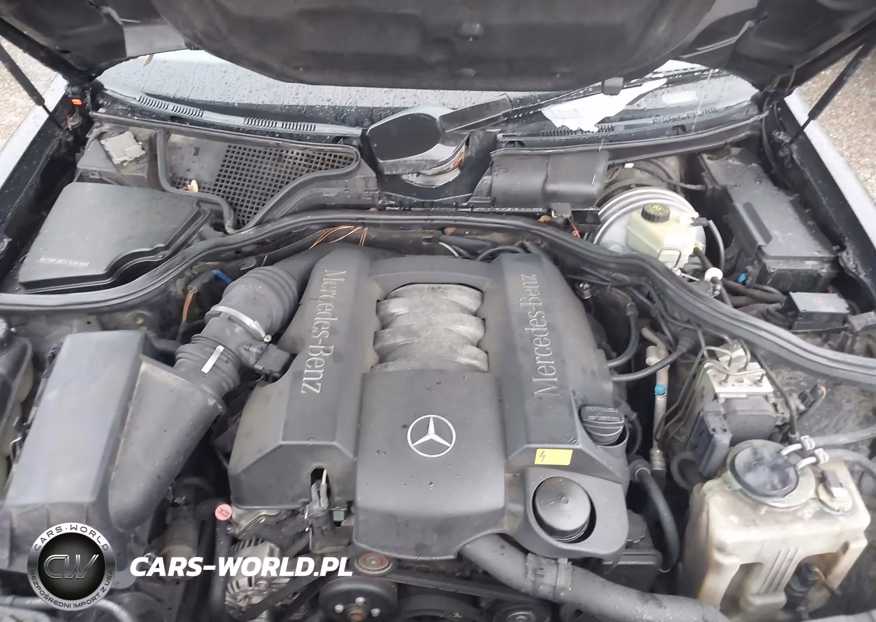 2000 Mercedes-Benz E 320 VIN:WDBJF65J3YB095546 - 10