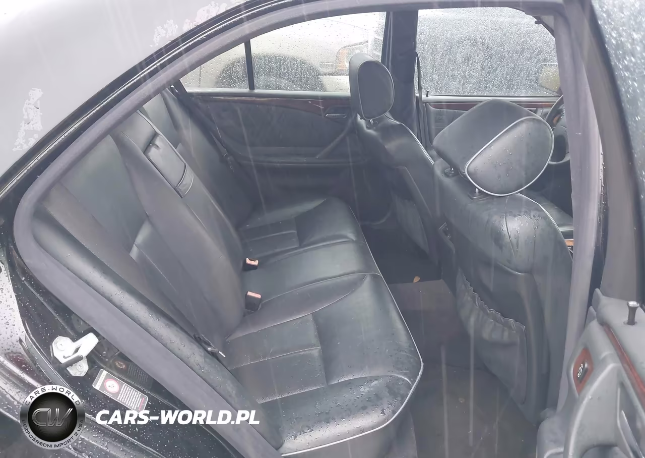 2000 Mercedes-Benz E 320 VIN:WDBJF65J3YB095546 - 8