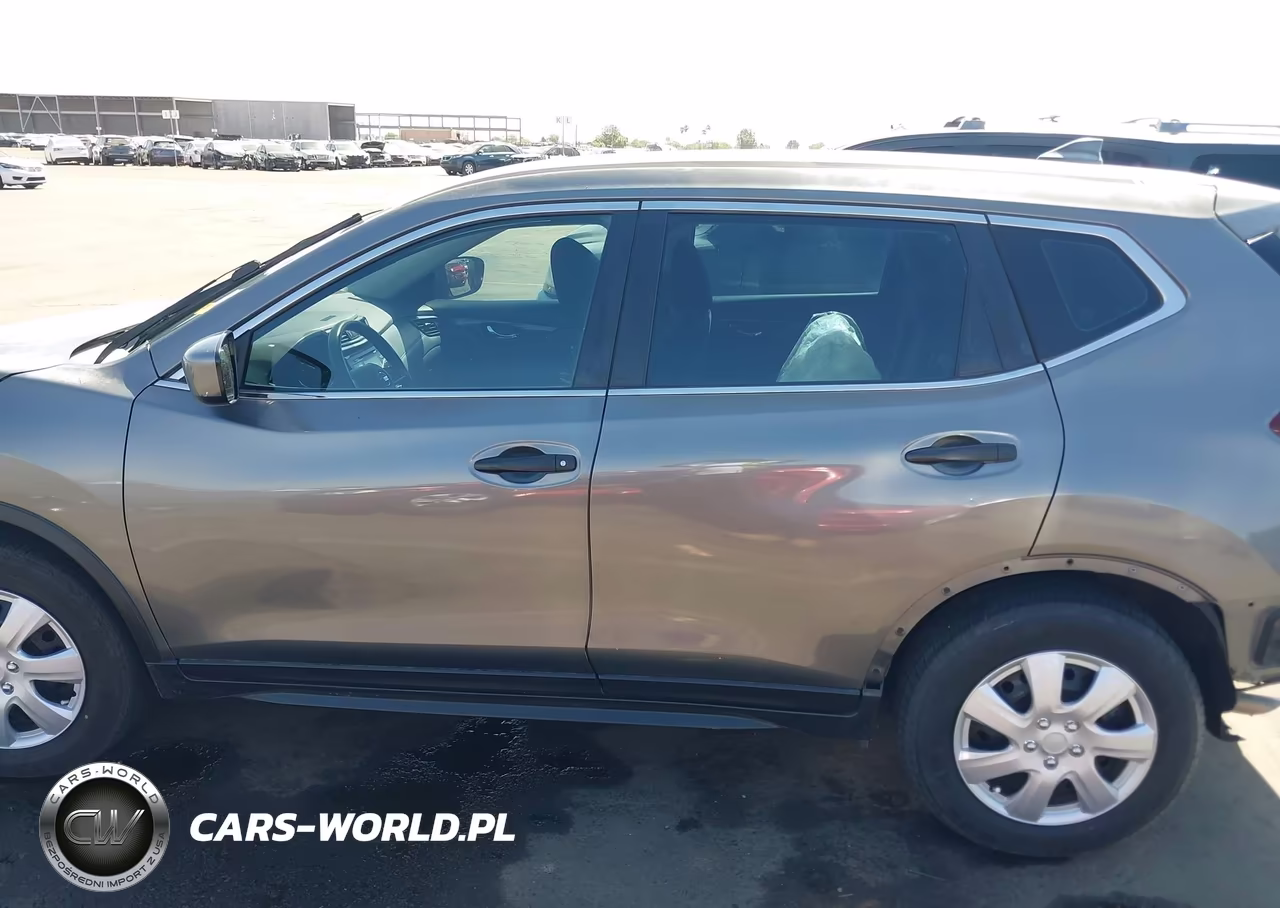2017 Nissan Rogue S VIN:JN8AT2MT9HW387043 - 15