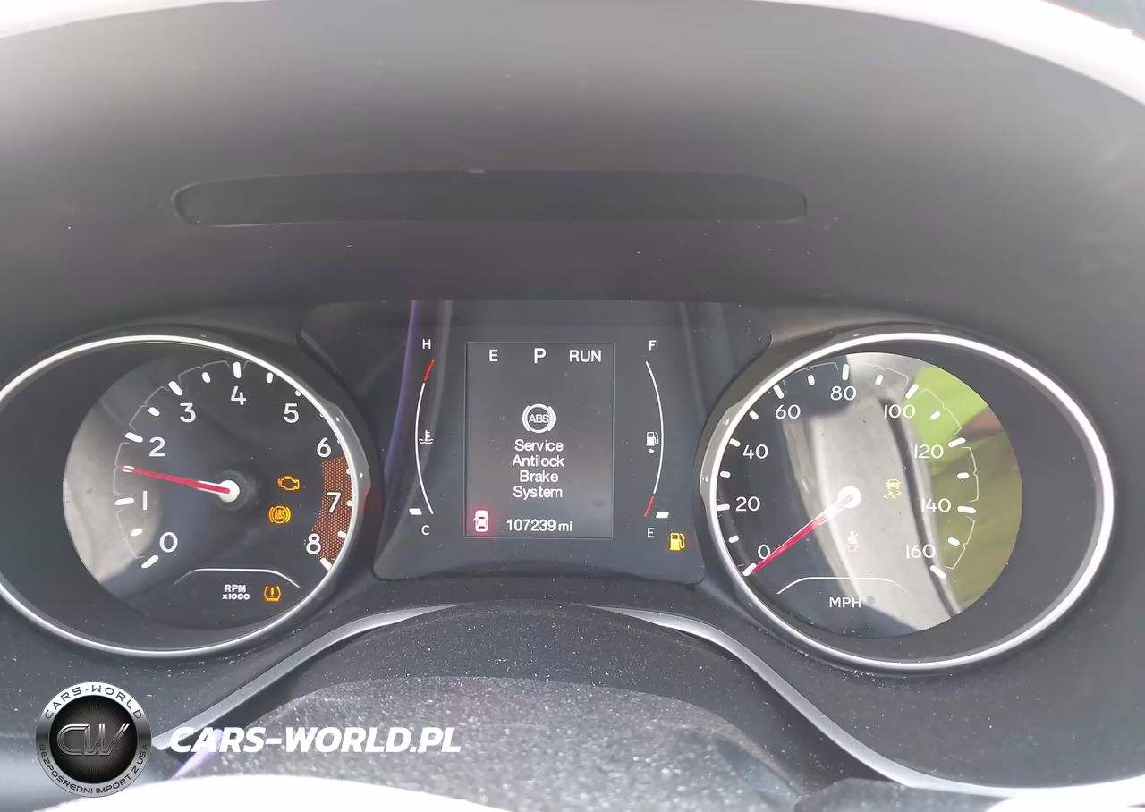 2018 Jeep Compass Latitude 4X4 VIN:3C4NJDBBXJT185560 - 7