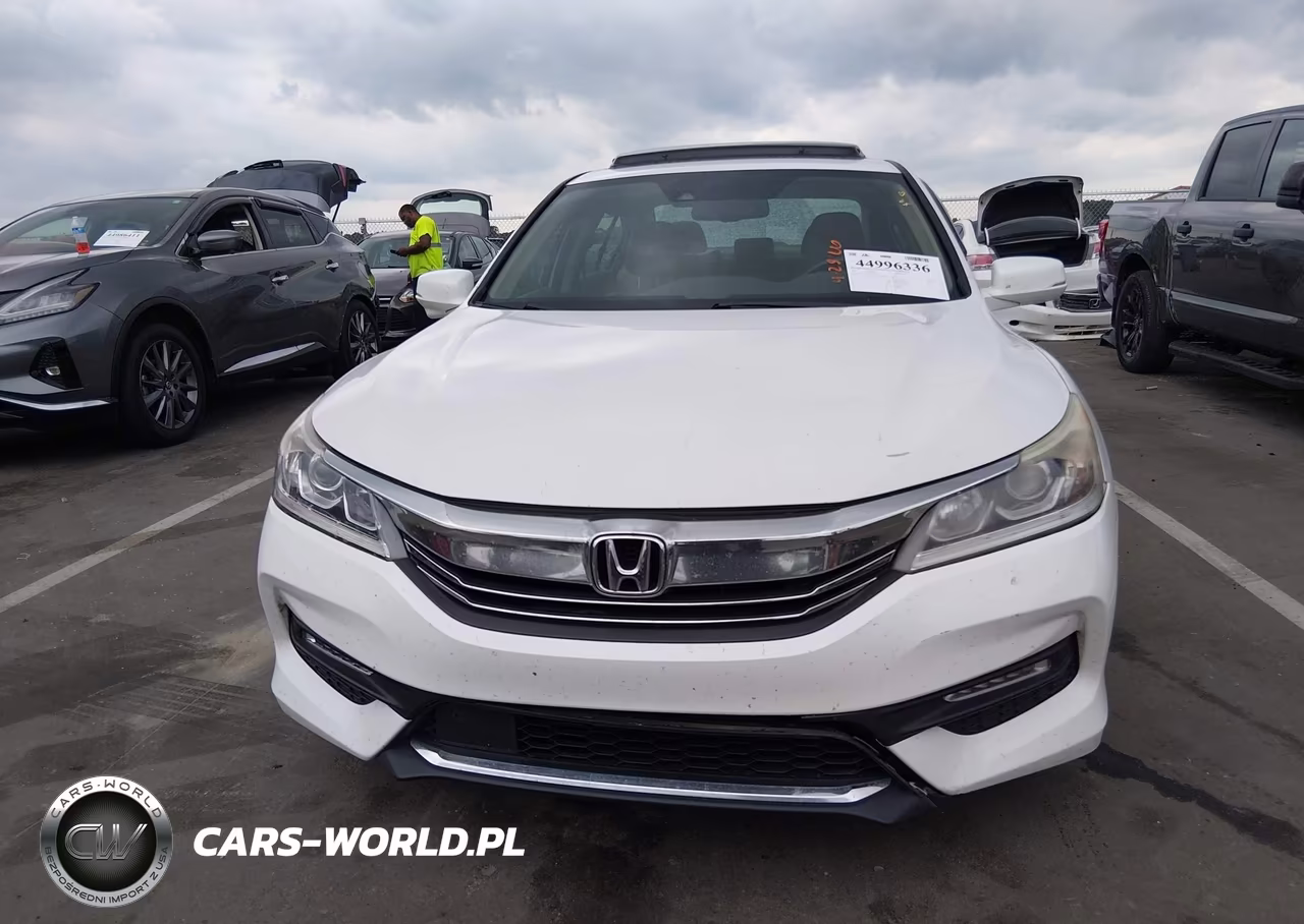 2017 Honda Accord Ex-L VIN:1HGCR2F90HA056824 - 13