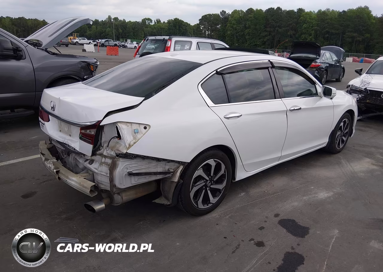 2017 Honda Accord Ex-L VIN:1HGCR2F90HA056824 - 4