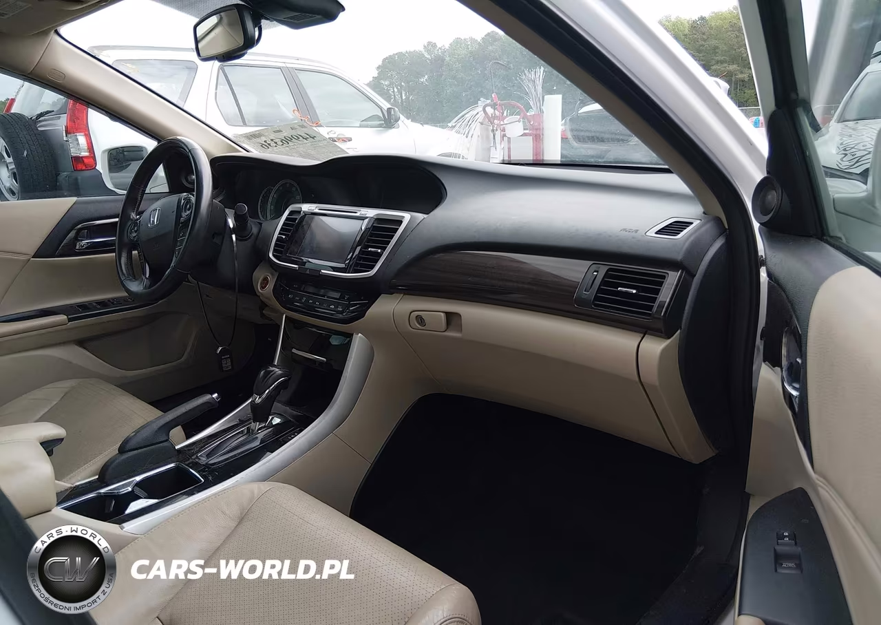 2017 Honda Accord Ex-L VIN:1HGCR2F90HA056824 - 5