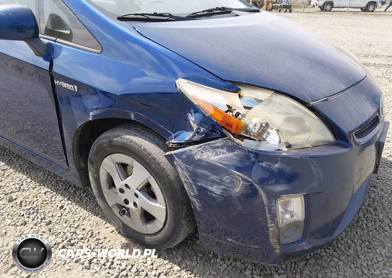 2011 Toyota Prius Two VIN:JTDKN3DU4B0290920 - 6