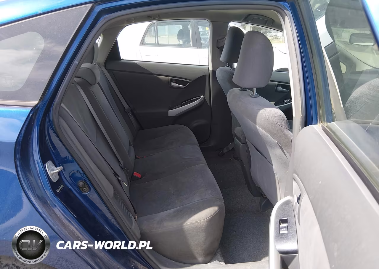 2011 Toyota Prius Two VIN:JTDKN3DU4B0290920 - 8
