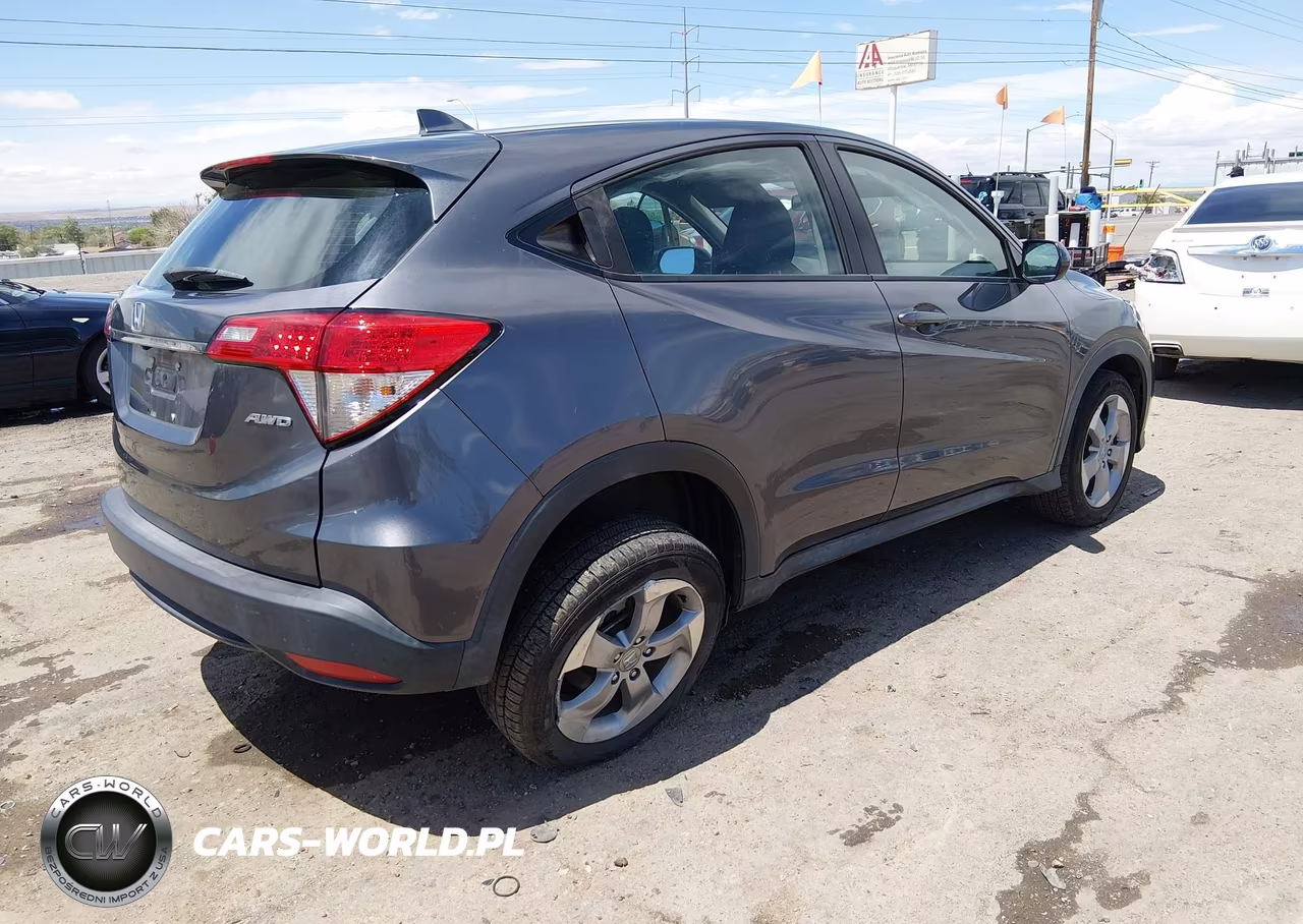 2020 Honda Hr-V Awd Lx VIN:3CZRU6H34LM717106 - 4