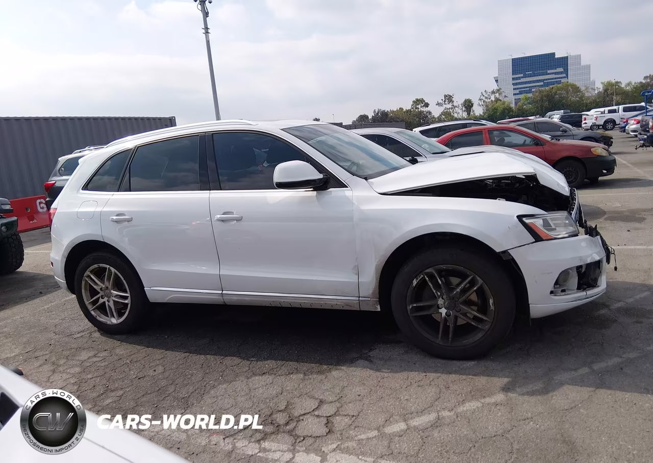 2016 Audi Q5 2.0T Premium VIN:WA1L2AFP7GA092174 - 14
