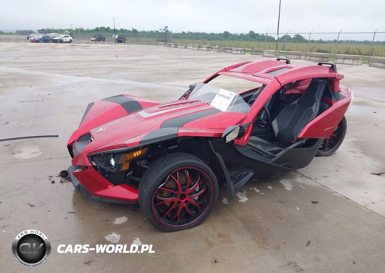 2017 Polaris Slingshot Sl VIN:57XAAPFAXH8122296 - 2