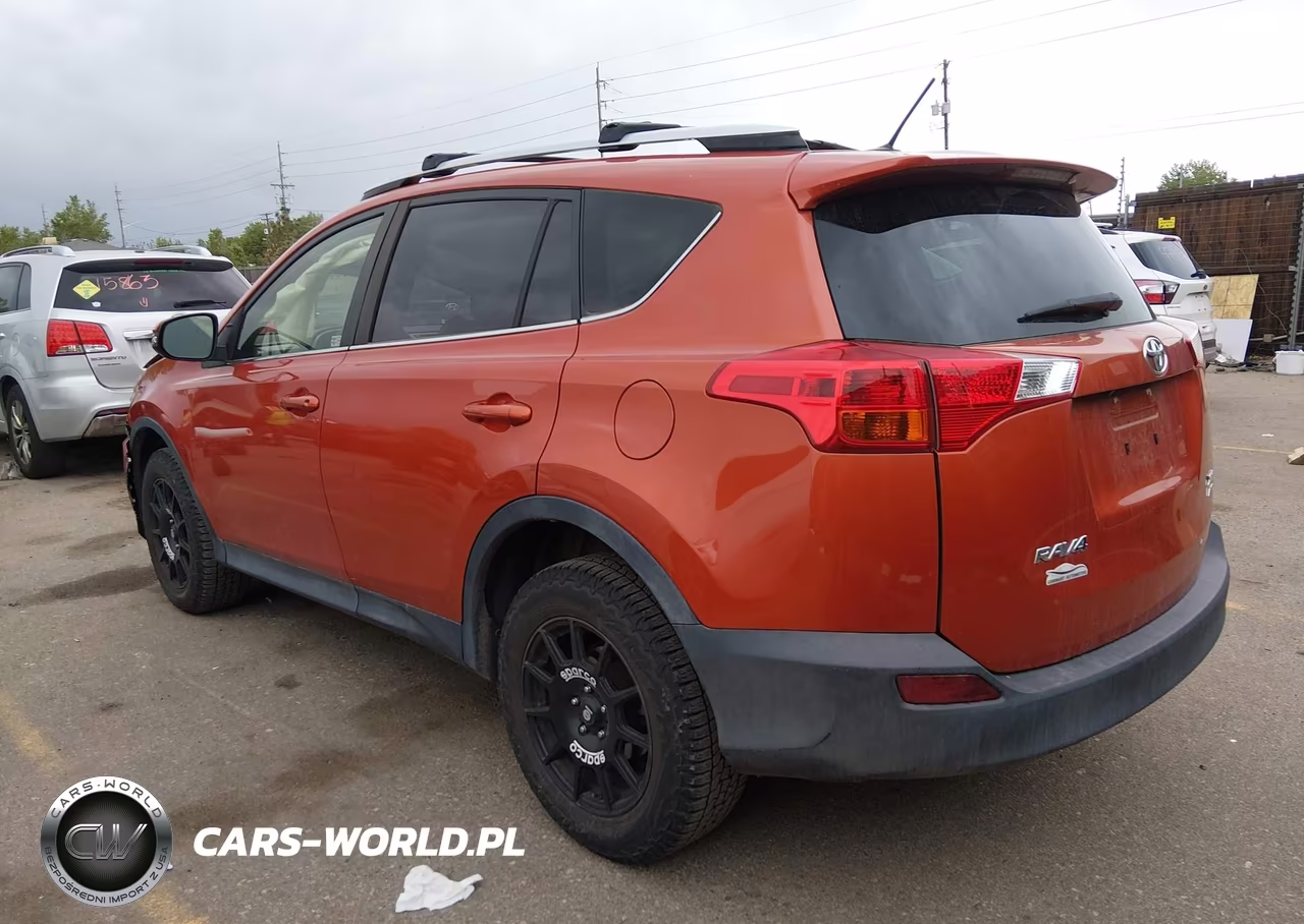 2015 Toyota Rav4 Xle VIN:JTMRFREV4FD114969 - 3