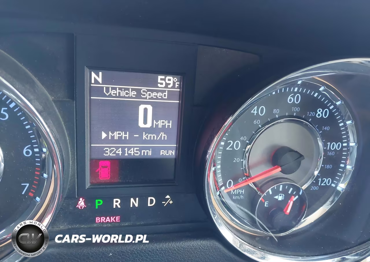 2014 Chrysler Town & Country Touring VIN:2C4RC1BG3ER442962 - 7