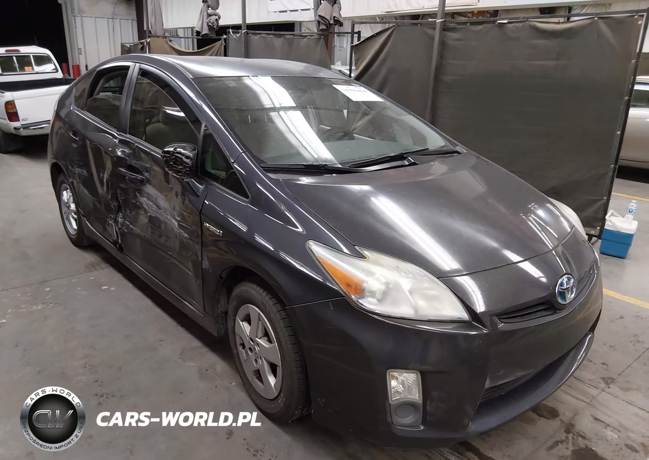 2011 Toyota Prius Two