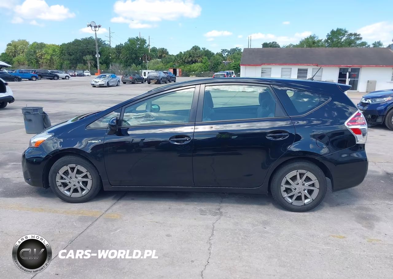 2016 Toyota Prius V Two VIN:JTDZN3EU9GJ043813 - 14