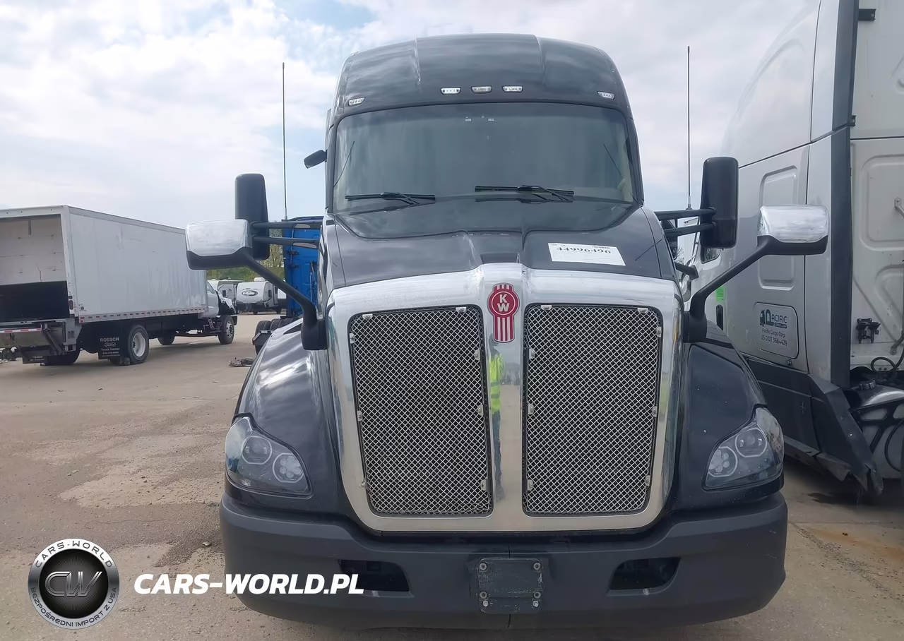2019 Kenworth T680 VIN:1XKYDP9X3KJ180026 - 11