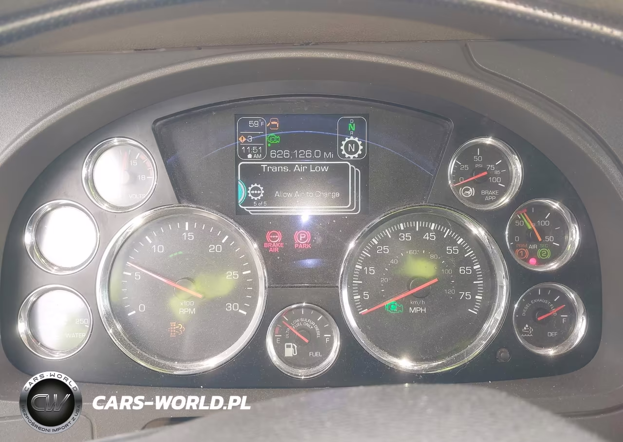 2019 Kenworth T680 VIN:1XKYDP9X3KJ180026 - 5
