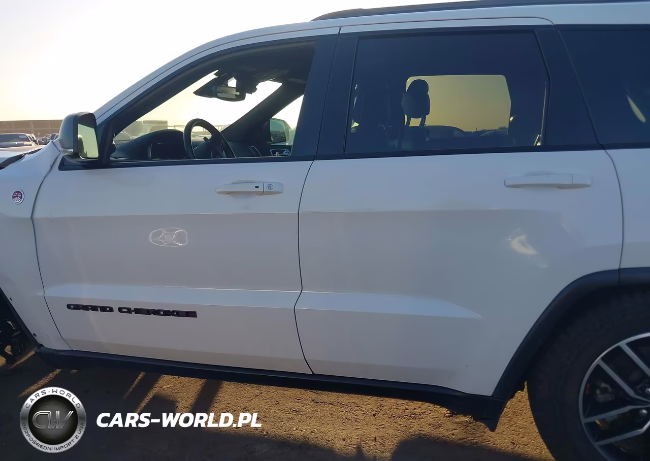2017 Jeep Grand Cherokee Trailhawk 4X4 VIN:1C4RJFLG1HC818377 - 15