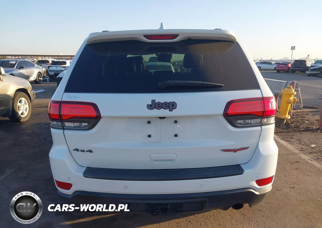 2017 Jeep Grand Cherokee Trailhawk 4X4 VIN:1C4RJFLG1HC818377 - 17