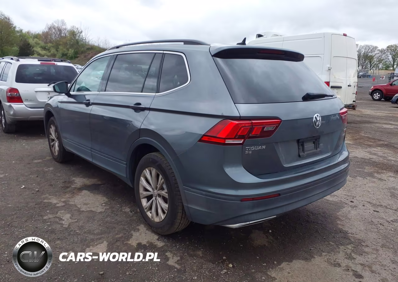 2019 Volkswagen Tiguan 2.0T Se-2.0T Sel-2.0T Sel R-Line-2.0T Sel R-Line Black VIN:3VV2B7AX2KM088882 - 3