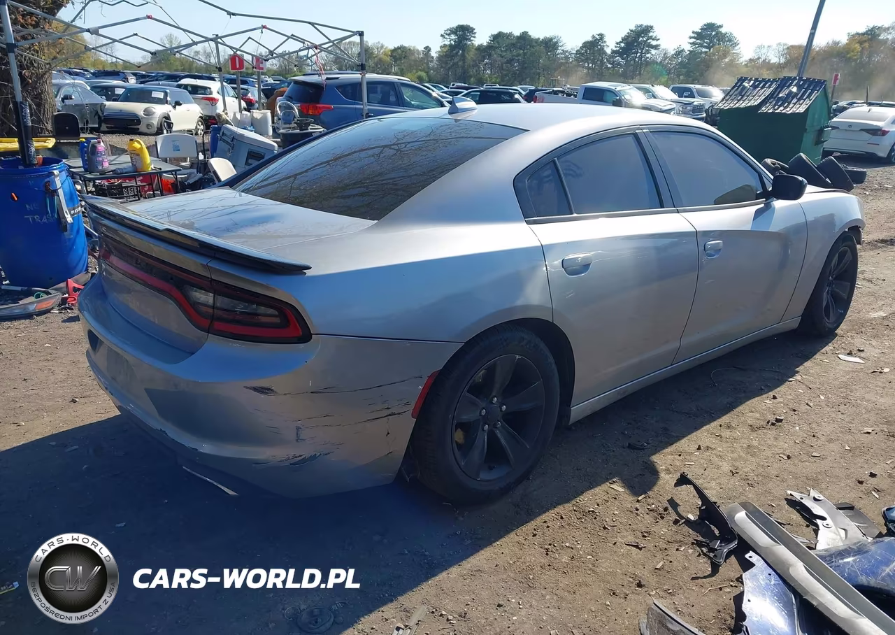 2016 Dodge Charger Sxt VIN:2C3CDXHGXGH265871 - 4