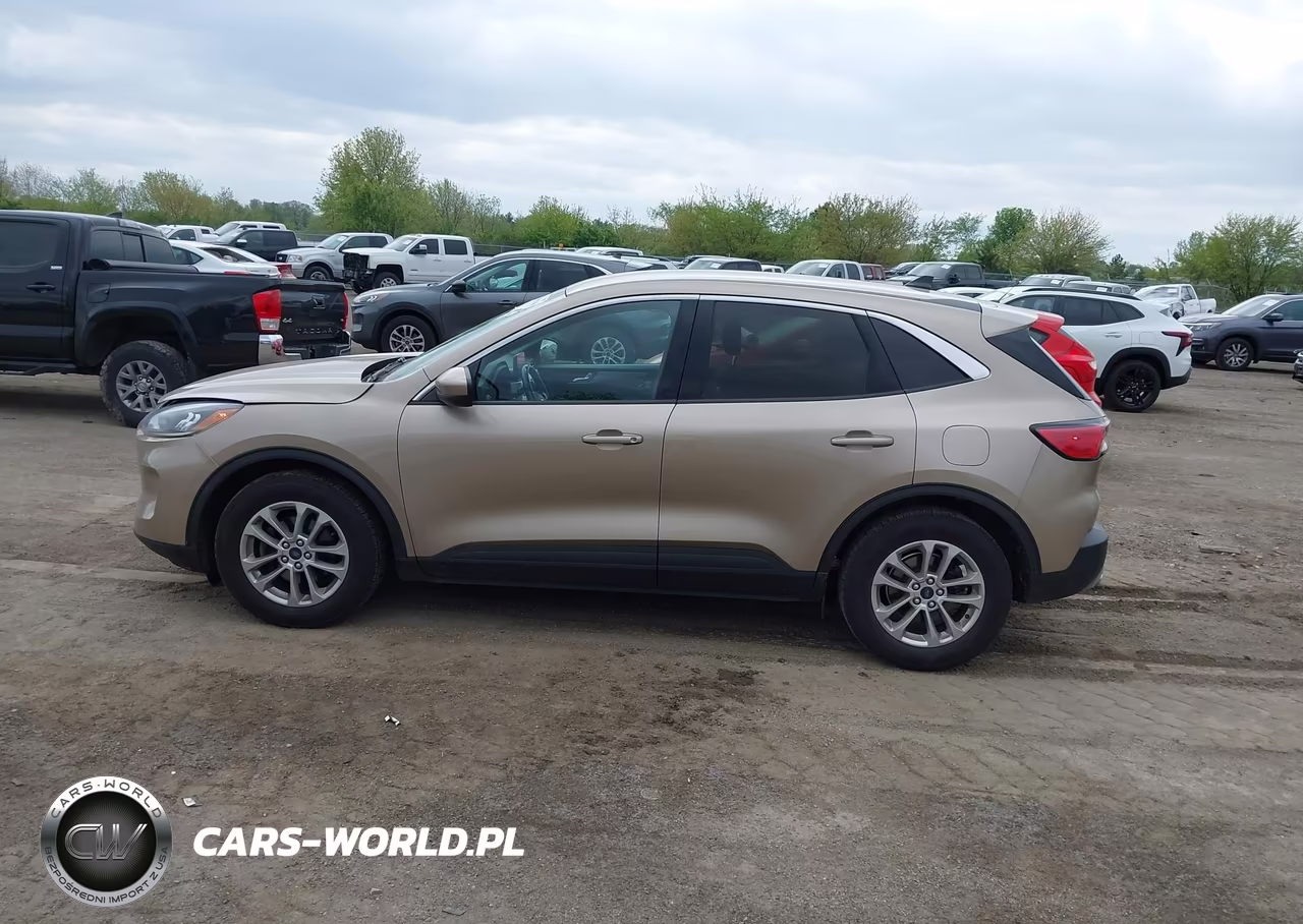 2021 Ford Escape Se VIN:1FMCU0G64MUB00723 - 14