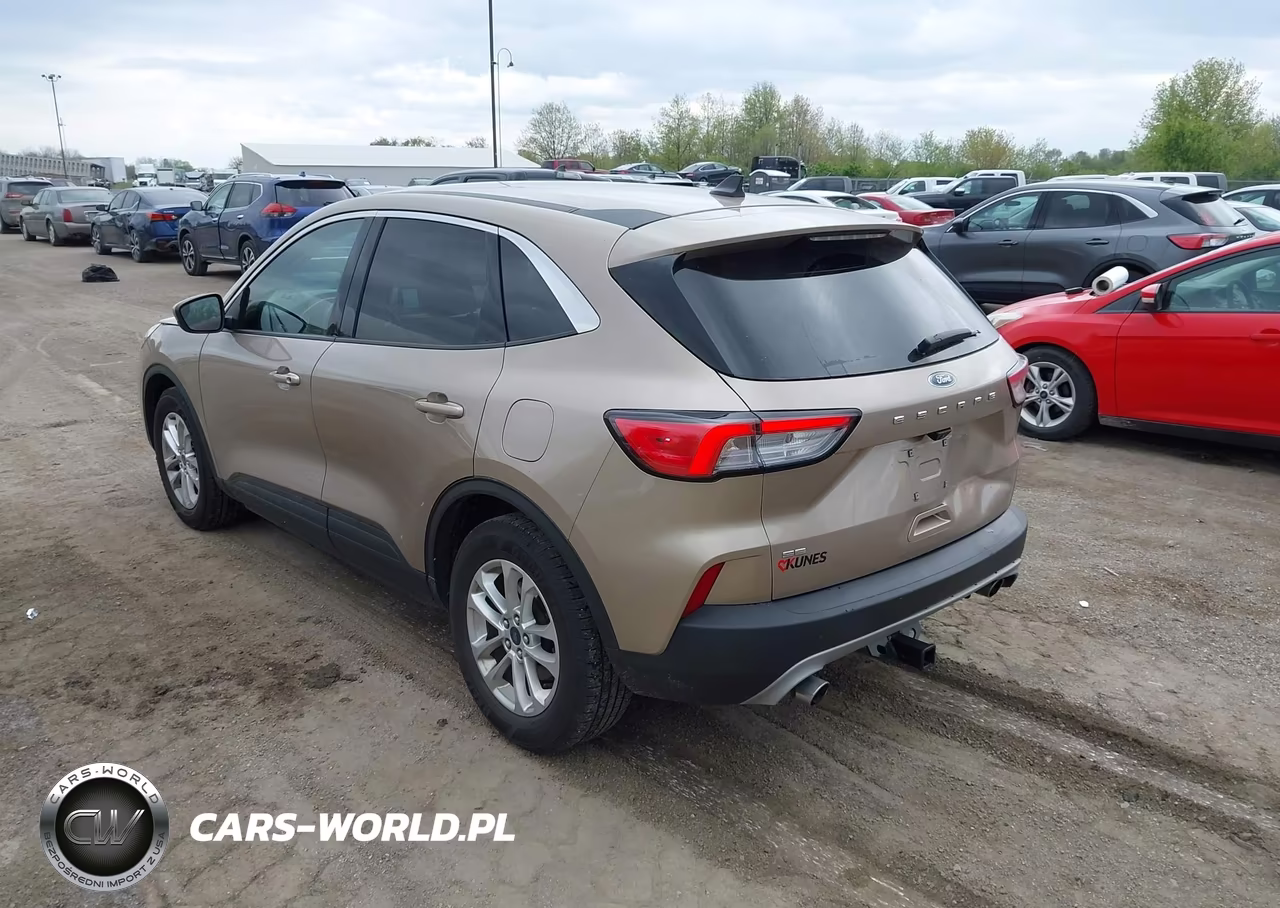 2021 Ford Escape Se VIN:1FMCU0G64MUB00723 - 3
