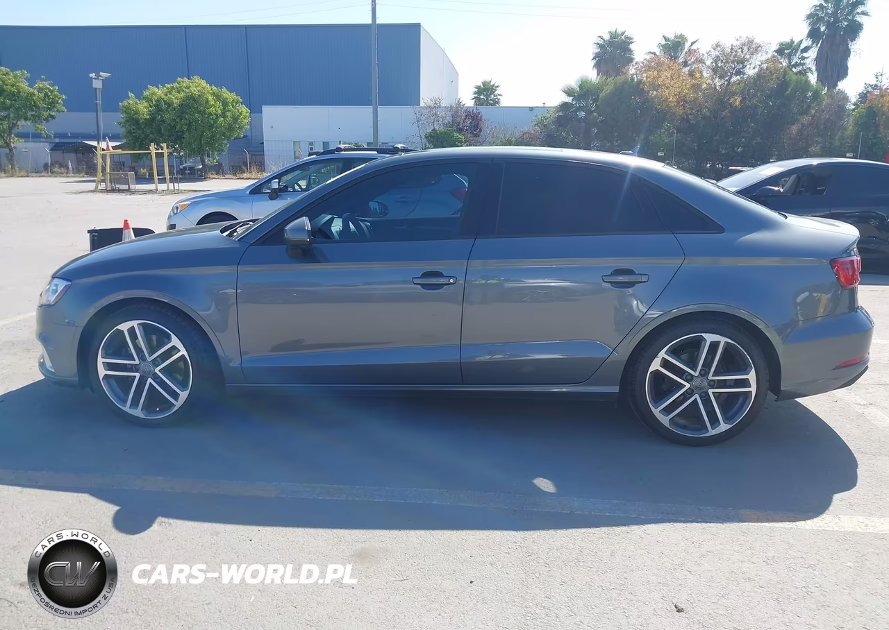 2018 Audi A3 2.0T Premium-2.0T Tech Premium VIN:WAUB8GFF7J1043099 - 14