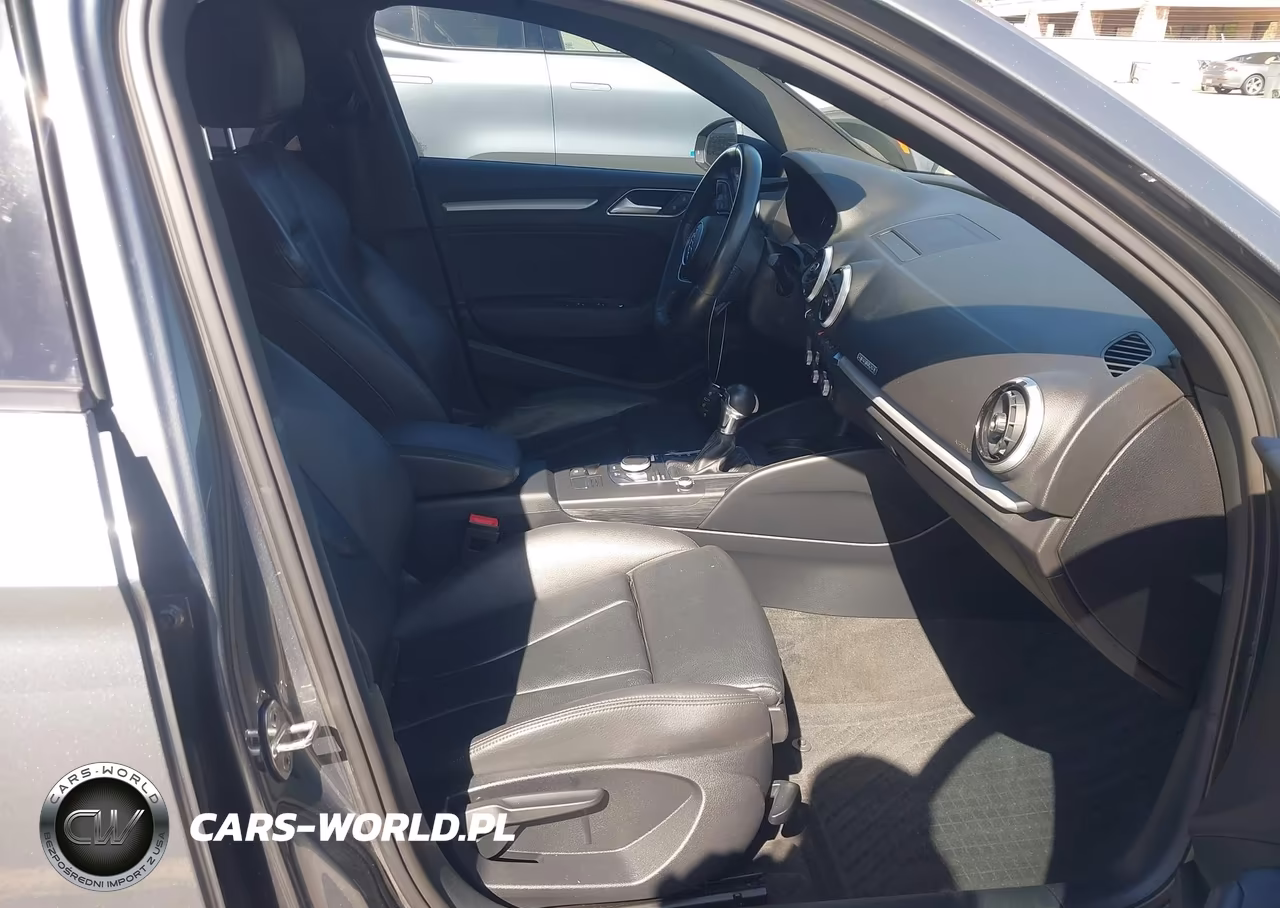 2018 Audi A3 2.0T Premium-2.0T Tech Premium VIN:WAUB8GFF7J1043099 - 5