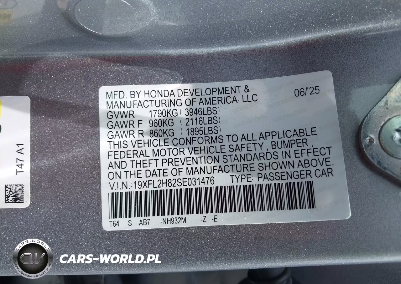2025 Honda Civic Sedan Sport VIN:19XFL2H82SE031476 - 9