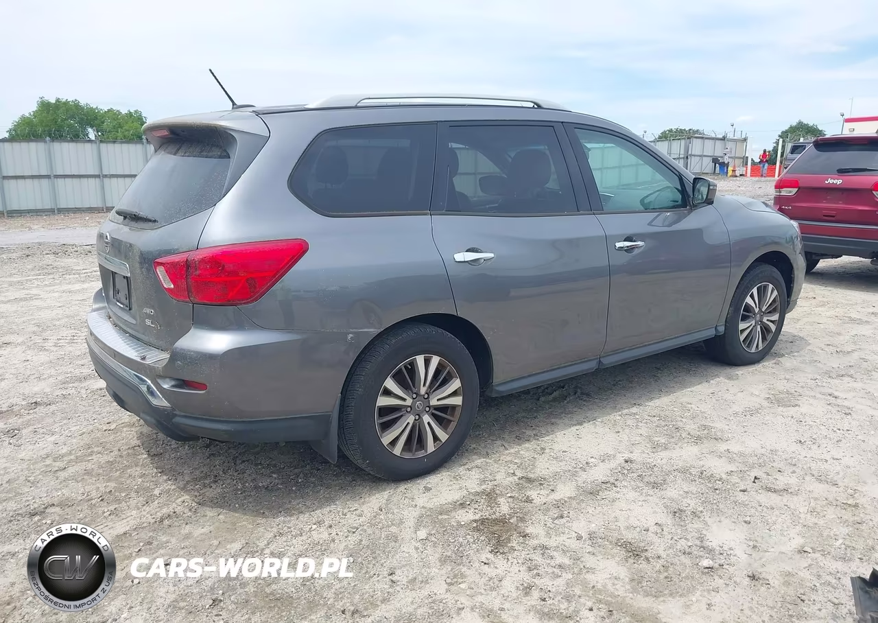 2017 Nissan Pathfinder Sl VIN:5N1DR2MM6HC906238 - 4
