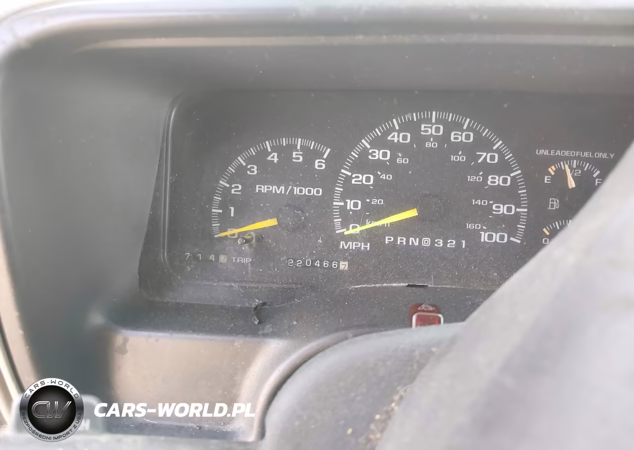 1999 Chevrolet Tahoe Ls VIN:1GNEK13R4XJ443747 - 7