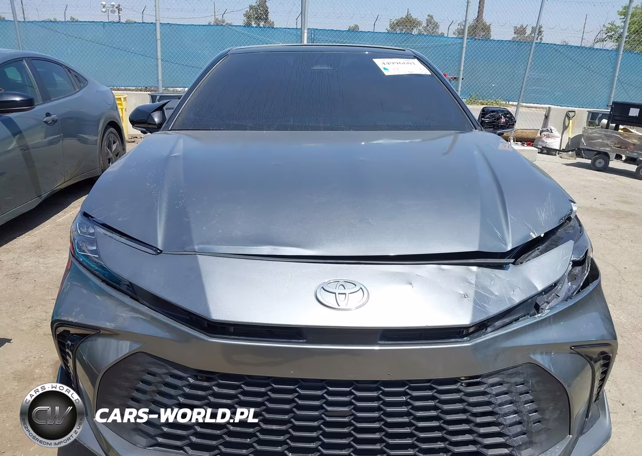 2026 Toyota Camry Xse VIN:4T1DAACKXTU651095 - 12