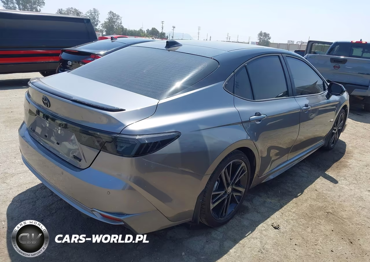2026 Toyota Camry Xse VIN:4T1DAACKXTU651095 - 4