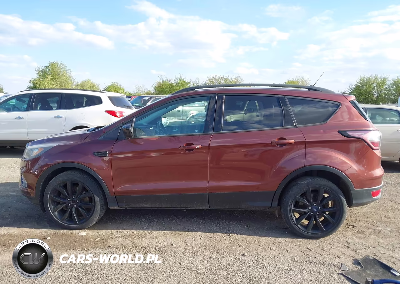 2018 Ford Escape Se VIN:1FMCU9GD3JUB99971 - 15