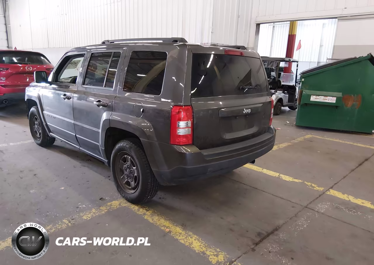 2016 Jeep Patriot Sport VIN:1C4NJPBB3GD526930 - 3