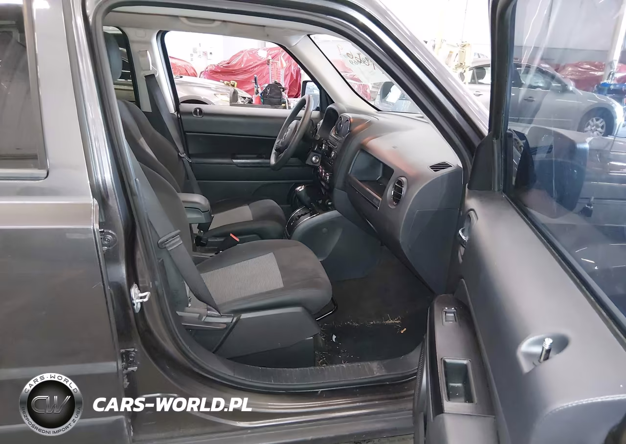 2016 Jeep Patriot Sport VIN:1C4NJPBB3GD526930 - 5