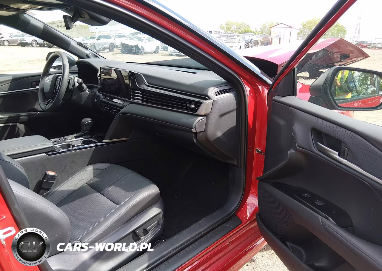 2025 Toyota Camry Xse VIN:4T1DBADKXSU034595 - 5