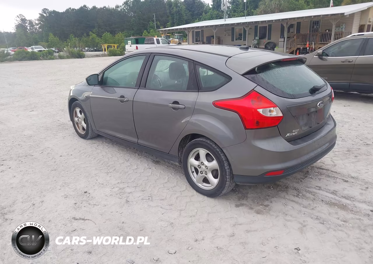 2012 Ford Focus Se VIN:1FAHP3K23CL122987 - 3
