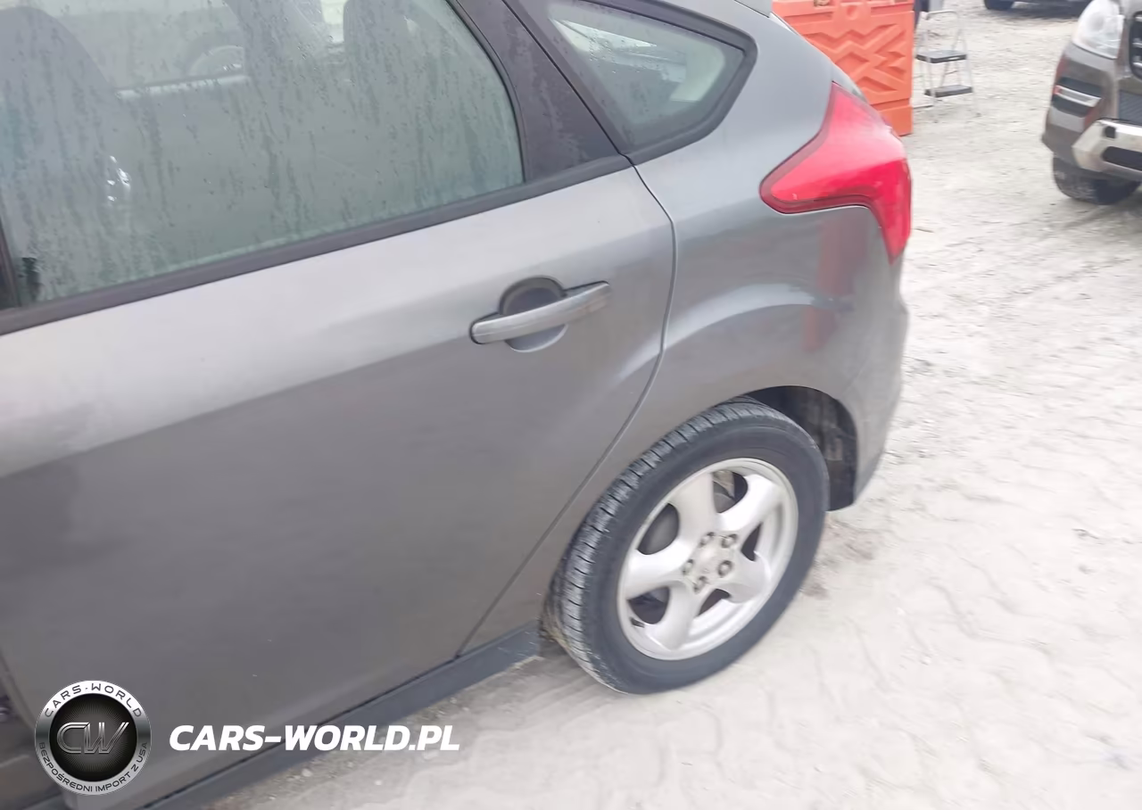 2012 Ford Focus Se VIN:1FAHP3K23CL122987 - 6