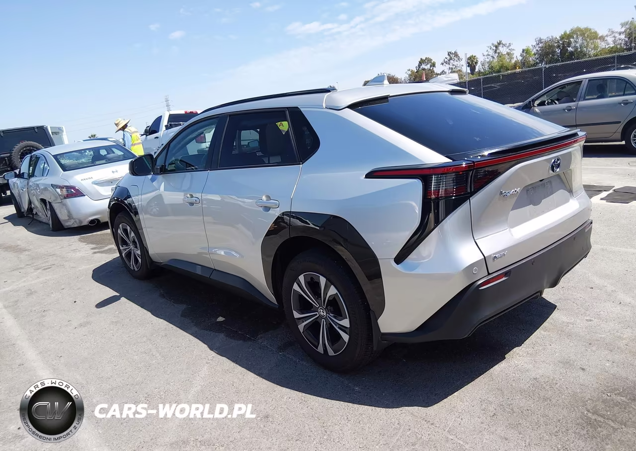 2024 Toyota Bz4X Xle VIN:JTMAAAAA7RA041893 - 3