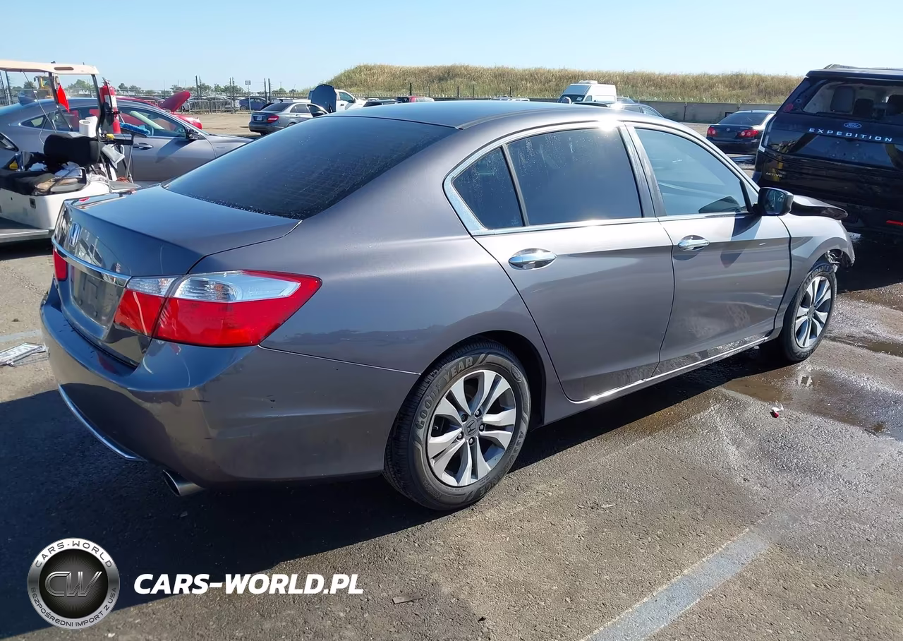 2015 Honda Accord Lx VIN:1HGCR2F34FA111803 - 4