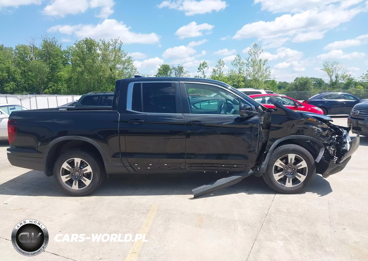 2017 Honda Ridgeline Rtl-T VIN:5FPYK3F69HB031293 - 13