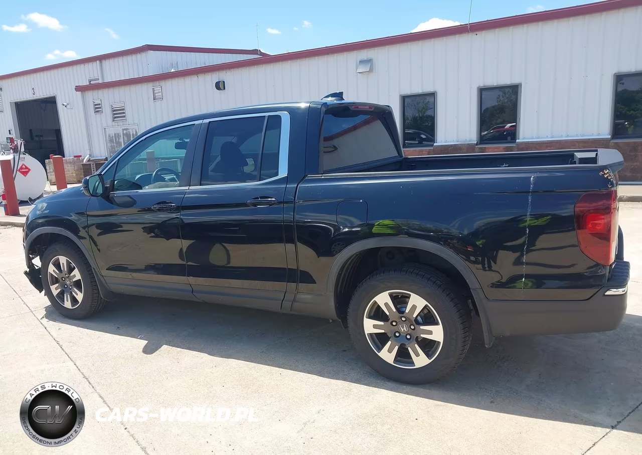2017 Honda Ridgeline Rtl-T VIN:5FPYK3F69HB031293 - 14